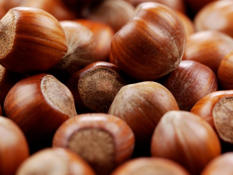 How to Plop Hair for Bouncy, Beautiful Curls